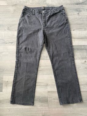 Rider’s by Lee Women’s Straight Leg Jeans in Charcoal Black